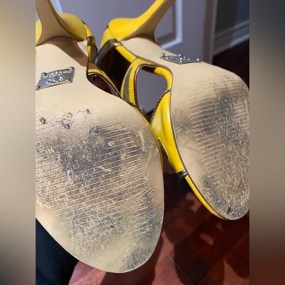 Yellow and copper heels, size 8.5 - Picture 7 of 12